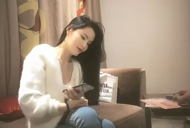 被各种玩具调教到高潮_a天堂最新版欧美成人在线_免费点播免费观看